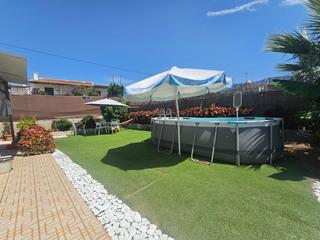 Chalet en Almayate Bajo. Increible oportunidad en valle niza