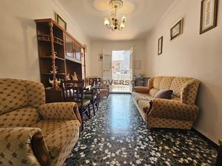 Maison à Alcaucín. Encantadora casita en los romanes