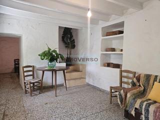 Casa a Viñuela. Casa para reformar con terreno
