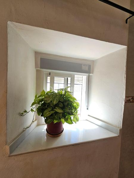 Foto f10e9e65-0a99-4f39-b70d-2b3c497fcdb2. Casa encantadora casita en el centro del pueblo a 15 km de la playa en Iznate