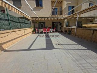 Casa adosada en Almayate Bajo. Adosado en valleniza a 800 metros del mar