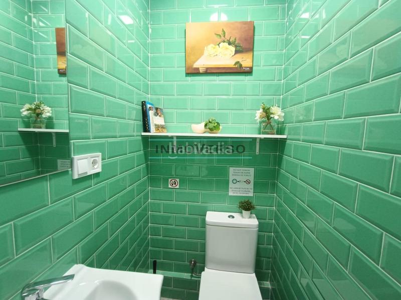 Foto af70ed97-da18-44d8-ac28-2511506dd797. Piso coqueto piso de 3 dormitorios en zona centro mármoles en Málaga