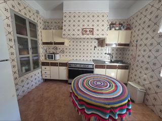 Affitto Casa in Cútar. Casa de pueblo a 5 mit. de benamargosa