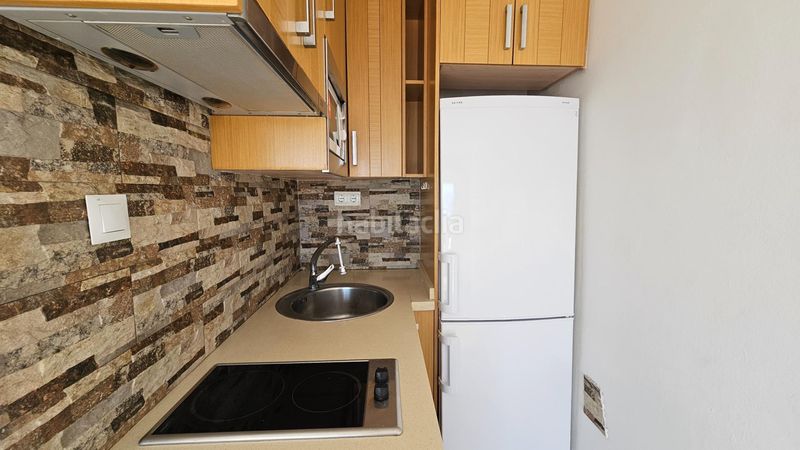 Foto 8a7ea55a-d9f0-4d91-9186-f0554fe3f0e8. Apartament amb calefacció a Pedregalejo - Morlaco Málaga