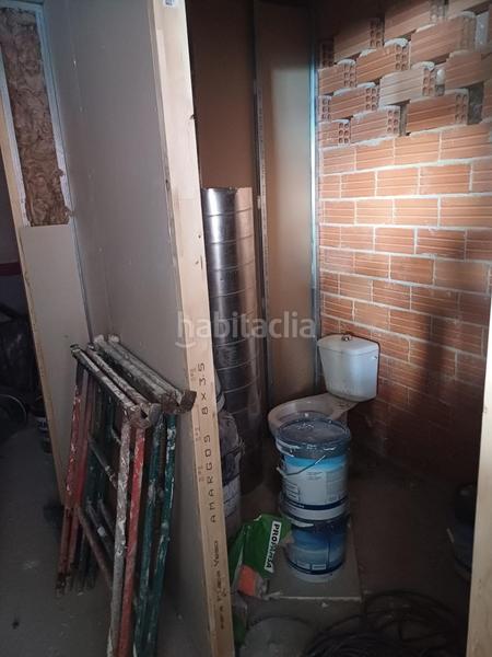 Foto e098745e-cbb2-420b-961d-15452639e9f5. Local comercial despierta el emprendedor en ti en Terrassa
