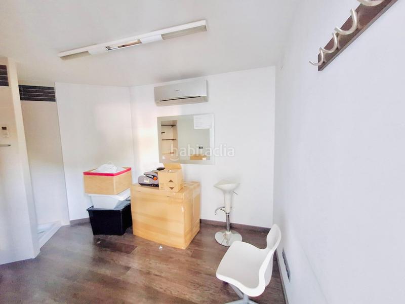 Foto 47c5efb7-7177-4d0a-aba6-c4a7e88a6f1c. Local comercial tu negocio de belleza merece un lugar como este en Terrassa