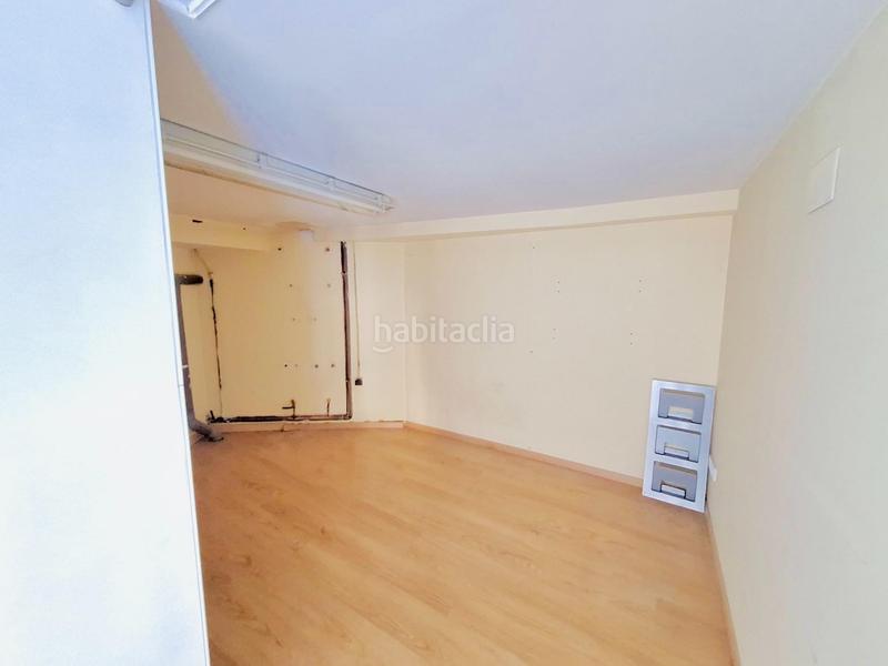 Foto d0f01b21-bd20-46e7-8d6f-3cdd702d2038. Local comercial tu negocio de belleza merece un lugar como este en Terrassa