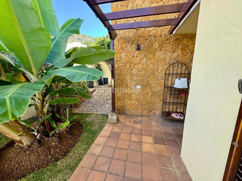 Foto 1695bfab-8f79-4474-bb6b-a35a395aa533. Chalet con camino parcheggio piscina in Sauzal (El)