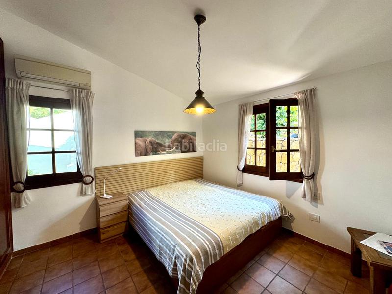 Foto 96134bcf-bb83-44b9-933b-7de30218ee32. Chalet con camino parcheggio piscina in Sauzal (El)