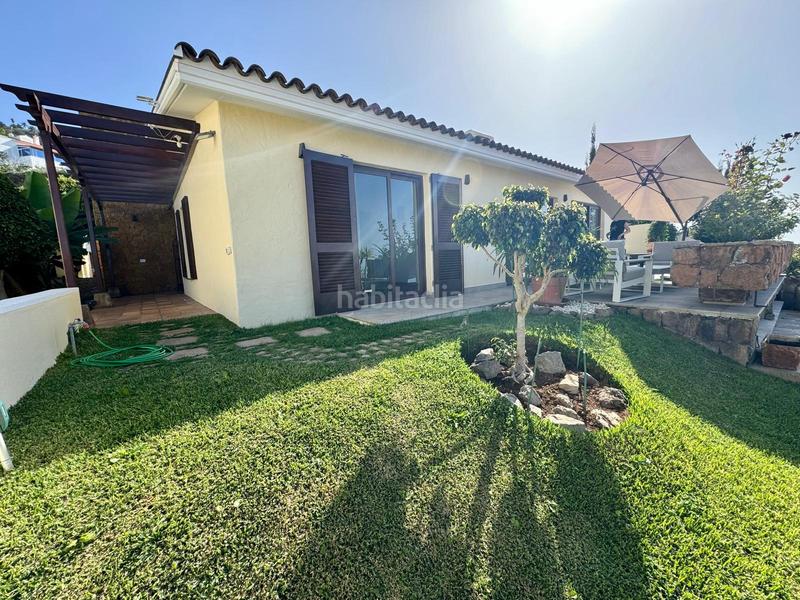 Foto e5fc2b25-41e7-4211-acc7-6aeaf321aa54. Chalet con camino parcheggio piscina in Sauzal (El)