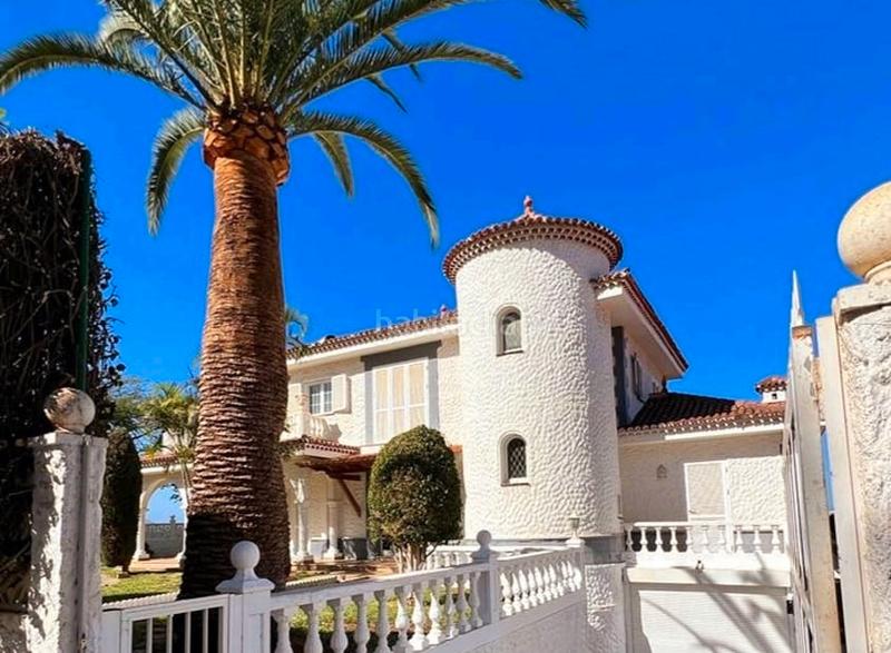 Foto e4756108-52a2-48eb-9fe3-adc094070899. Chalet tenerife: exclusive property with teide & sea views en Orotava (La)