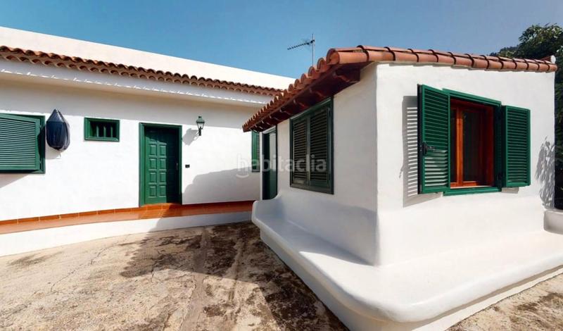 Foto a4f87452-018d-432d-9b89-95d0175df314. Chalet con parcheggio piscina in Las Cuevas - Los Gómez Orotava (La)
