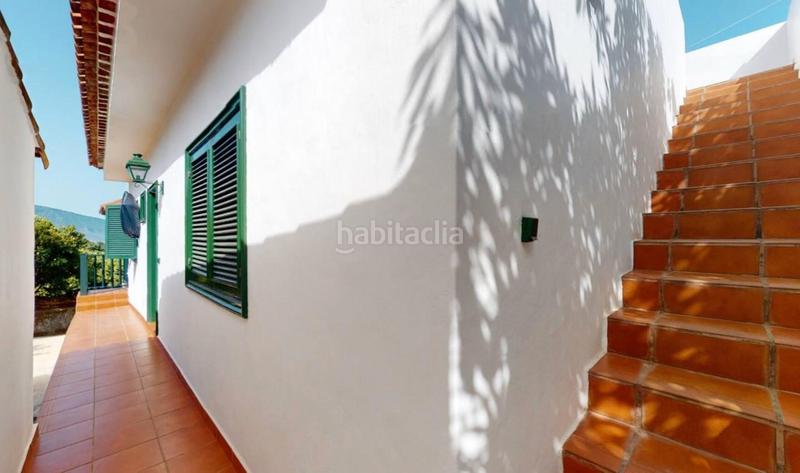 Foto e91f2a93-19aa-4a1f-b8c5-2e7497af80e8. Chalet con parcheggio piscina in Las Cuevas - Los Gómez Orotava (La)