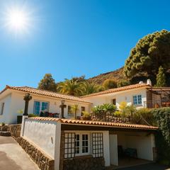 Chalet en San Felipe - San Marcos - Las Caas. Tenerife  stunning finca with guesthouse, sauna & expansion pot
