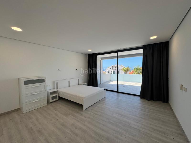 Foto 800ca099-556f-4484-a9e6-6c8cb205c008. Xalet amb aparcament piscina a Torviscas Centro y Alto Adeje