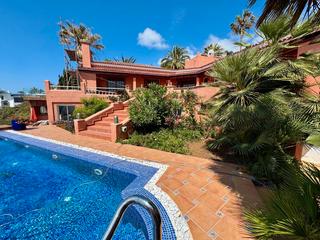 Chalet  Calle jardín del sol 121. Tenerife: a masterpiece by the sea – luxury villa with a view an