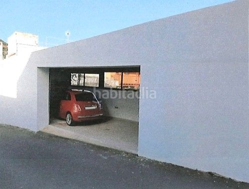 Foto 23a07602-d4ec-43c7-bc0a-75d16b7c7015. Casa amb aparcament a Garachico