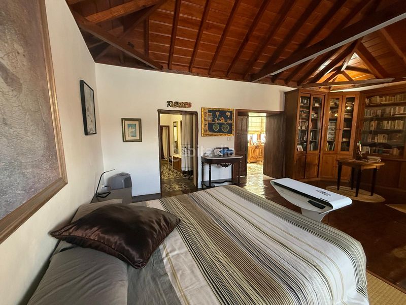 Foto 402ef99b-8475-4f40-b47b-6984a7308914. Casa amb aparcament a Garachico