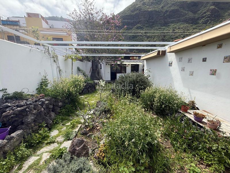 Foto 797409cc-d3ae-4a4a-907d-16960a686f73. Casa amb aparcament a Garachico