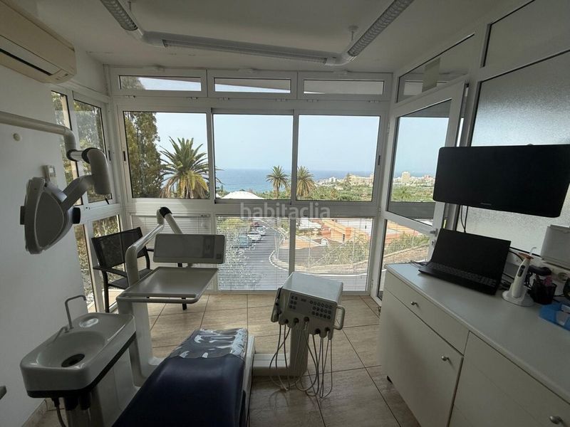 Foto 360463c3-3ec1-45e5-a815-6faf6f0fc332. Casa amb aparcament a Playa Jardín Puerto de la Cruz