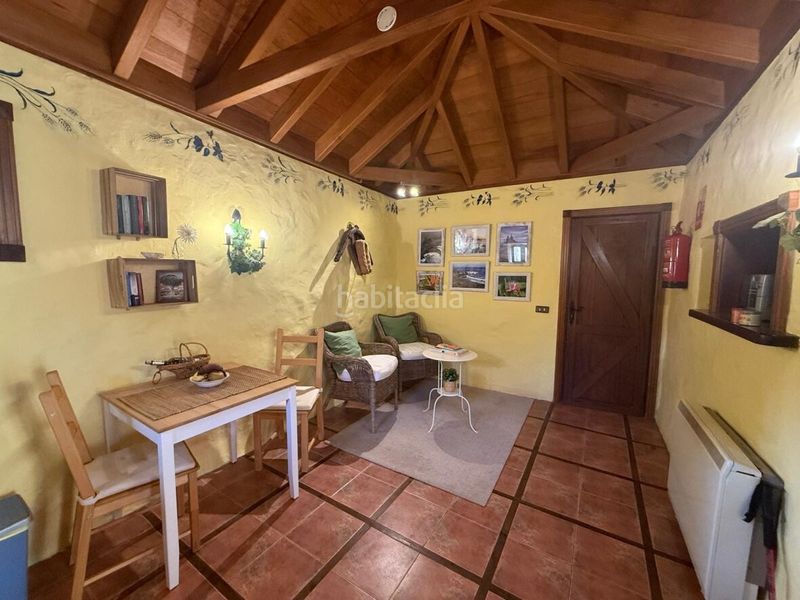 Foto 3aaf10a3-ebe2-4ff2-80f3-8c58a522281c. Masia a Icod de los Vinos pueblo Icod de los Vinos