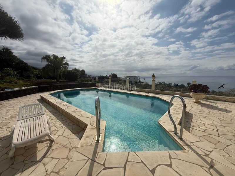 Foto a839a36d-8f8a-48c3-829d-9f7481c72844. Casa amb aparcament a Santa Úrsula pueblo Santa Úrsula