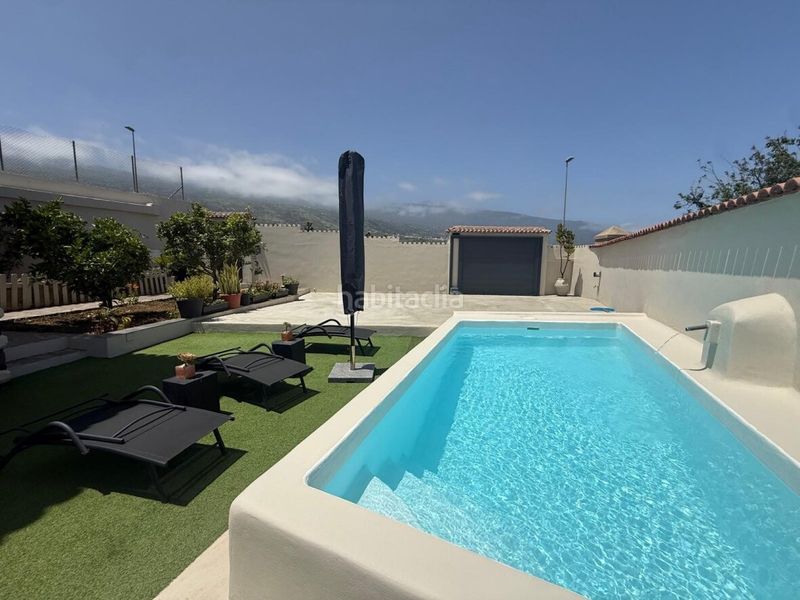 Foto 6b6ab80d-0ec6-4ba0-aec5-5e15683add06. Casa amb aparcament a Centro Orotava (La)