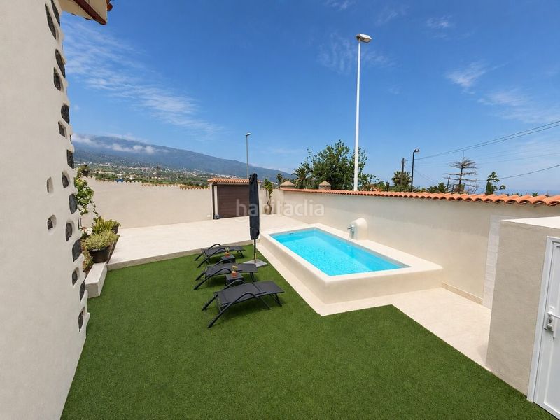 Foto 6d8241ca-b25b-4556-81c0-7d7aef2d21a8. Casa amb aparcament a Centro Orotava (La)