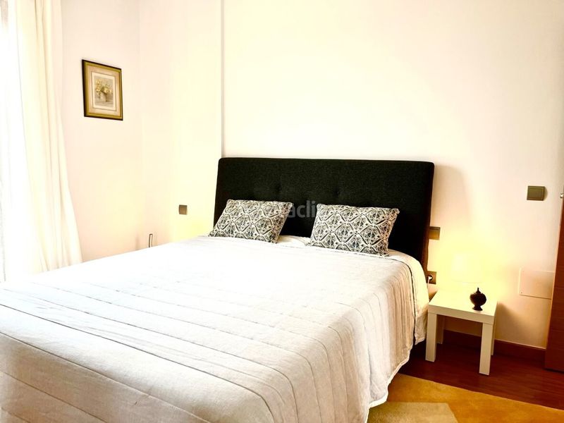 Foto bb3967f8-7acd-44e9-84b9-a42c9f2194fb. Casa aparellada amb aparcament a Centro Orotava (La)