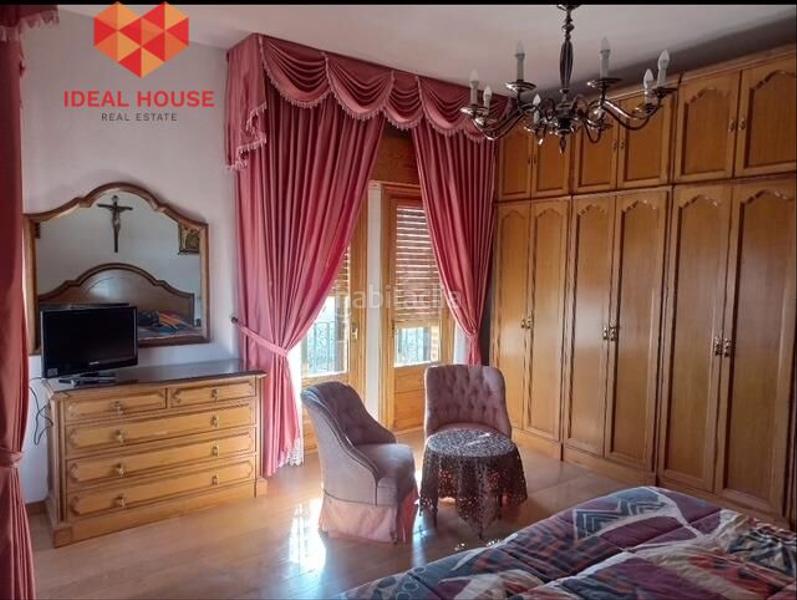 Foto 20c99aeb-e6db-41e1-83a1-178611b1ea12. Chalet with heating parking pool in Torrecaballeros