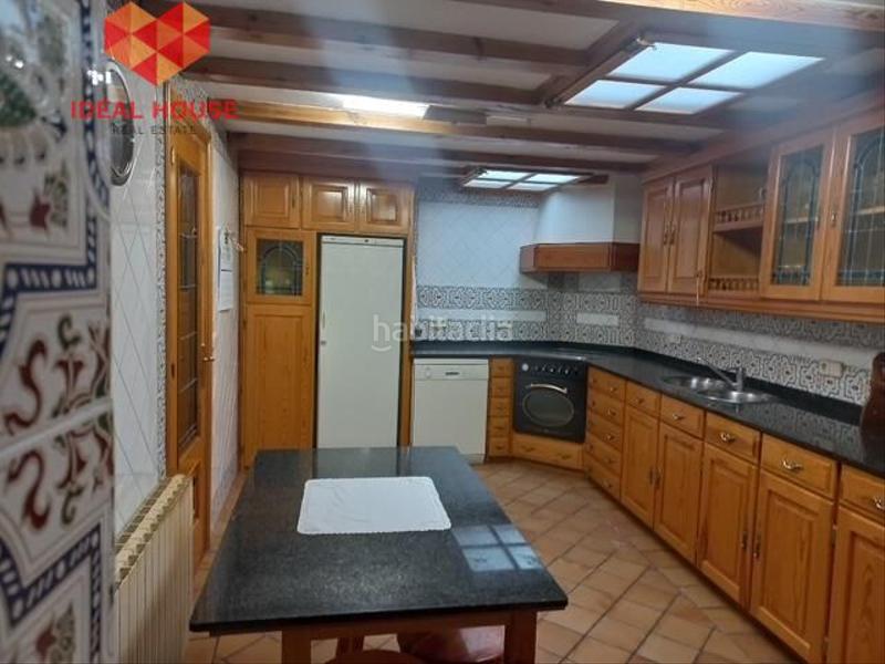 Foto 73578517-dd44-4b44-8fe4-fa017481a7ef. Chalet with heating parking pool in Torrecaballeros