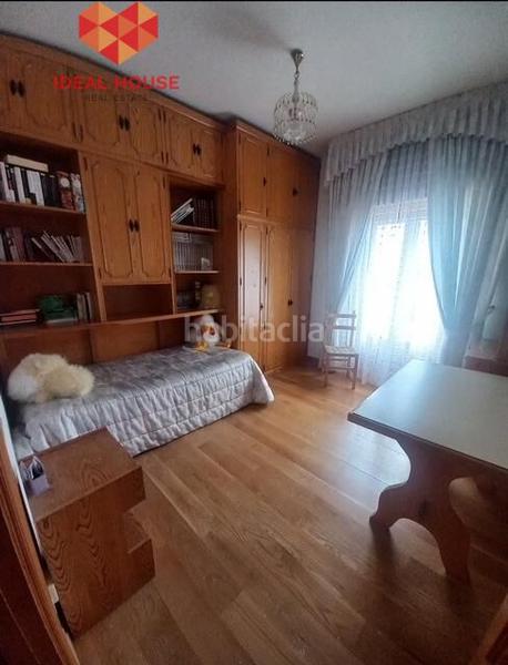 Foto 90d2ef64-f362-4787-9d37-cafd8086b7bc. Chalet with heating parking pool in Torrecaballeros