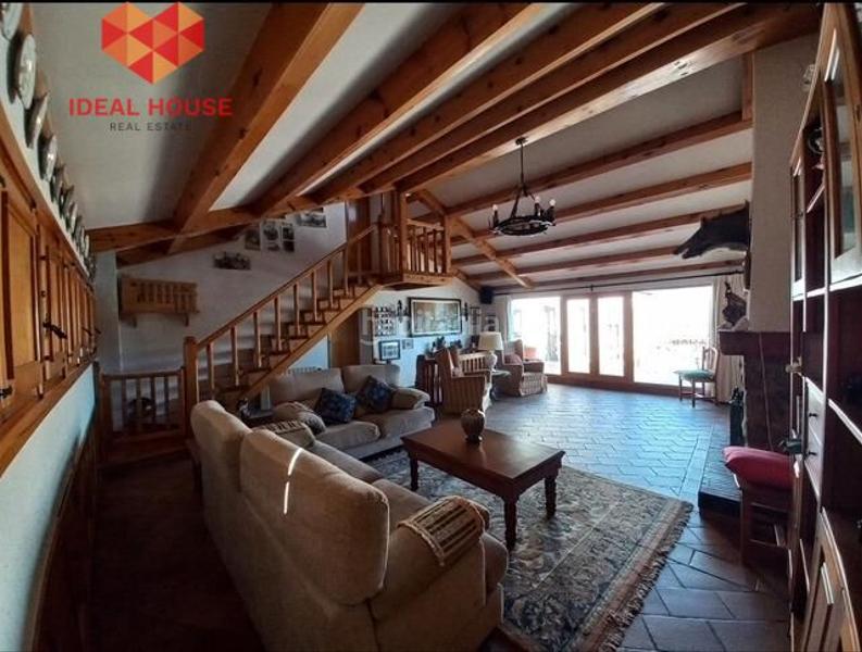 Foto aadeb931-7ff6-4524-8591-7d15ab91959d. Chalet with heating parking pool in Torrecaballeros
