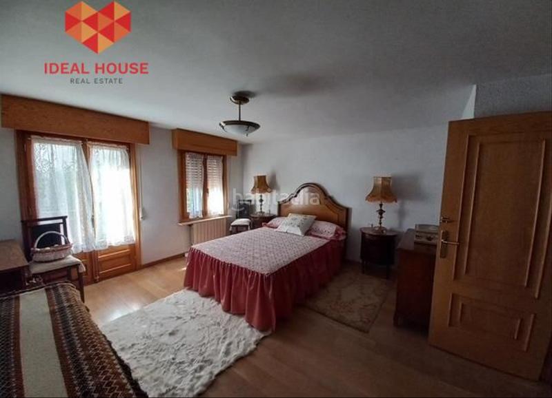 Foto ea4e9191-9ac8-4c51-a92e-86d786114eca. Chalet with heating parking pool in Torrecaballeros