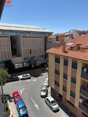 Pis  Calle maria de pablos cerezo. Piso a reformar enfrente universidad