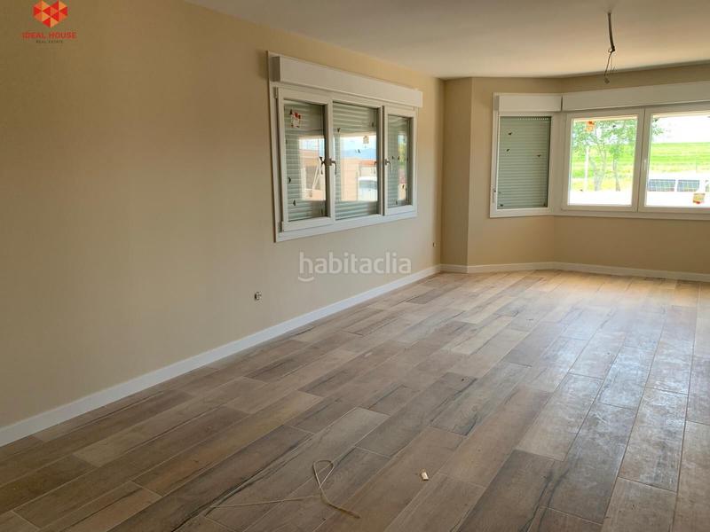 Foto 4a58cd37-80ea-4c14-95a4-fc6fd0dba5b0. Chalet mit heizung parking in Torrecaballeros