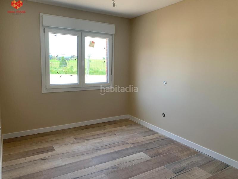 Foto 7c422e7b-012d-45f5-8861-d21f4806cc42. Chalet mit heizung parking in Torrecaballeros