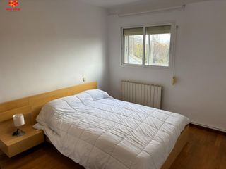 Rent Apartment  Calle taray-del. Acogedor apartamento con terraza en el centro de segovia, a paso