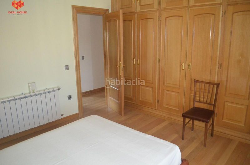 Foto 1d6d71d3-5636-44c7-b287-153be25cb174. Xalet amb aparcament a Nieva