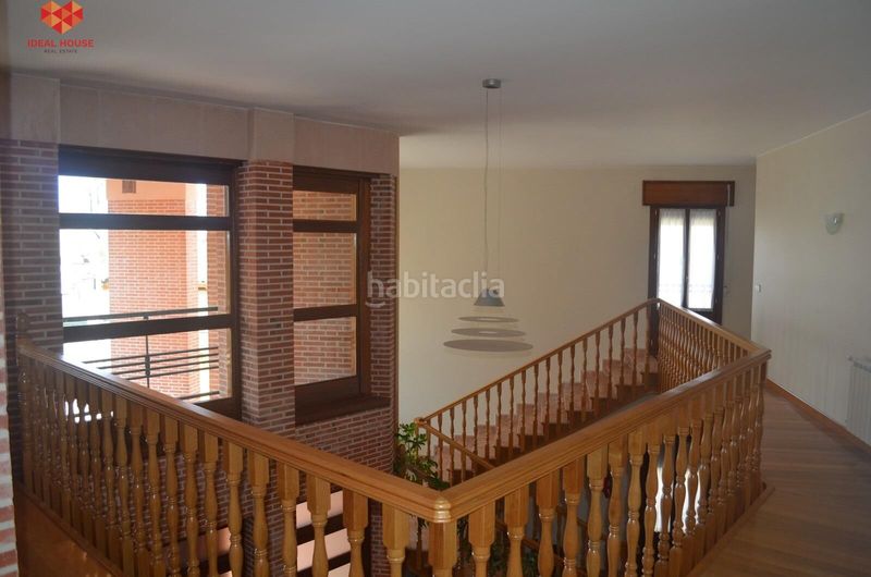 Foto 36e3bd36-7042-42fb-a9f0-720e154c1724. Xalet amb aparcament a Nieva