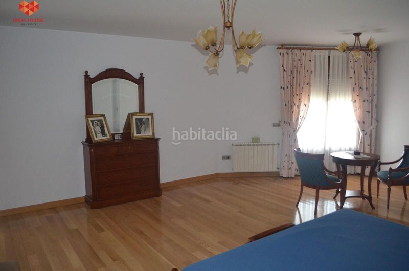 Foto cf0f95be-4236-4924-a263-82157b16c15b. Xalet amb aparcament a Nieva