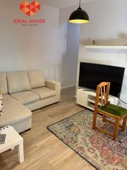 Rent Flat in Plaza Mayor - San Agustín. Piso para alumnos ie en pleno casco historico