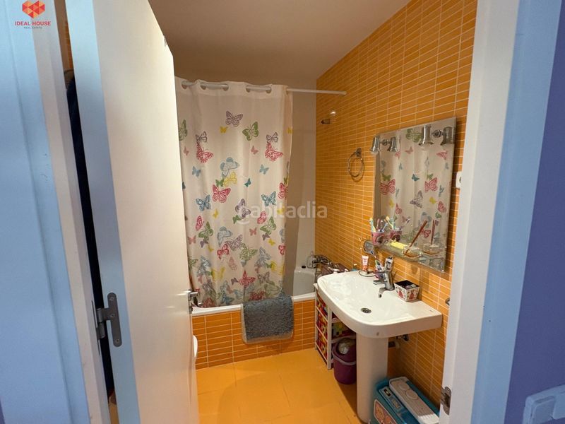 Foto 21720f56-0284-447a-bb83-bbda9bb5d672. Casa adossada amb calefacció aparcament a Estación del Espinar Espinar (El)