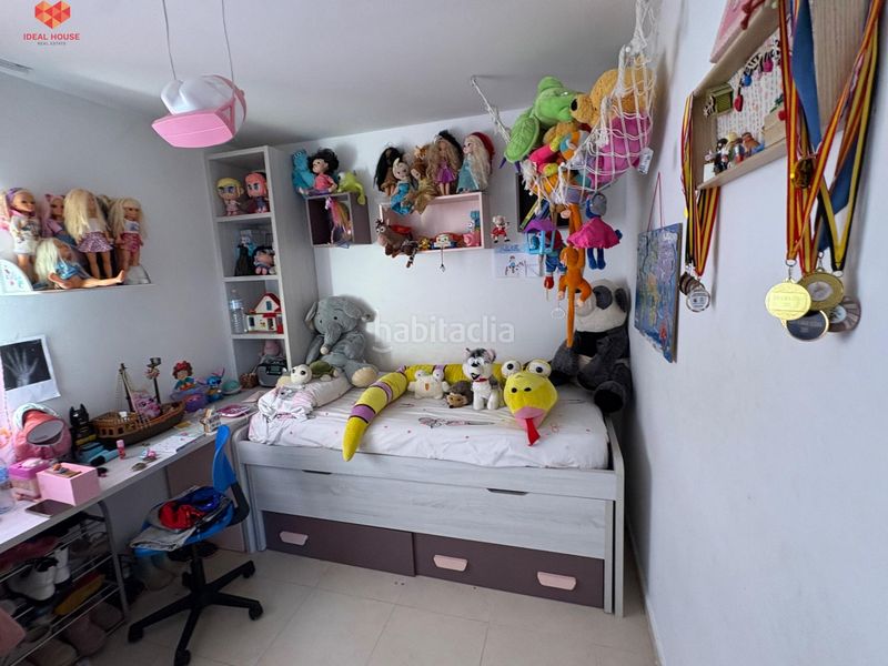 Foto a2e12ad3-c3a9-46e7-9636-8b144bd90b23. Casa adossada amb calefacció aparcament a Estación del Espinar Espinar (El)