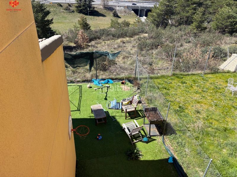 Foto fe3ce607-ce8e-43b1-8ea8-d06ad87ba15f. Casa adossada amb calefacció aparcament a Estación del Espinar Espinar (El)