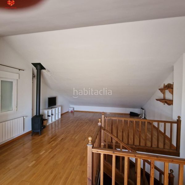 Foto 57a286a8-97d5-4185-9dfd-47d0312b5aba. Casa adossada amb calefacció aparcament piscina a Segovia