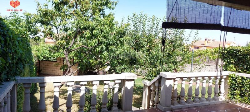 Foto e444196e-308e-4e24-85bb-b147f2770dd7. Casa adossada amb calefacció aparcament piscina a Segovia