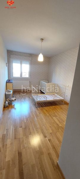 Foto ec4564d9-3871-47a6-b1a3-098956001e9a. Casa adossada amb calefacció aparcament piscina a Segovia