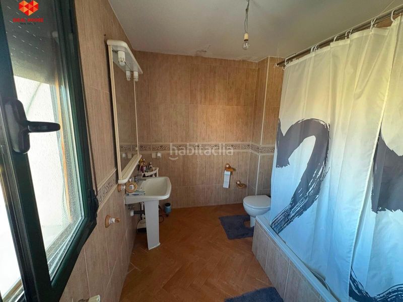 Foto 955ee4f0-3144-4253-bf0a-924e338c2016. Chalet mit heizung parking in Cantimpalos
