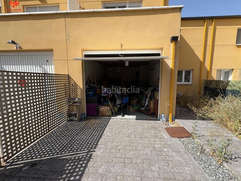 Foto ec5a1de0-9f87-41fe-9ee8-882837fb726d. Casa adossada amb calefacció aparcament a Estación del Espinar Espinar (El)